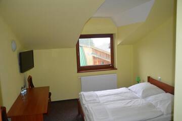 Фото номера Стандартный одноместный номер Отель Hotel Tenis г. Chrząstowice 7
