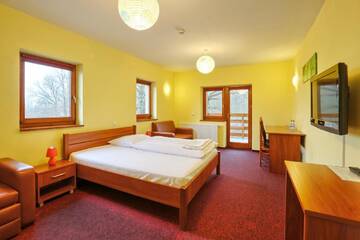 Фото номера Стандартный одноместный номер Отель Hotel Tenis г. Chrząstowice 2